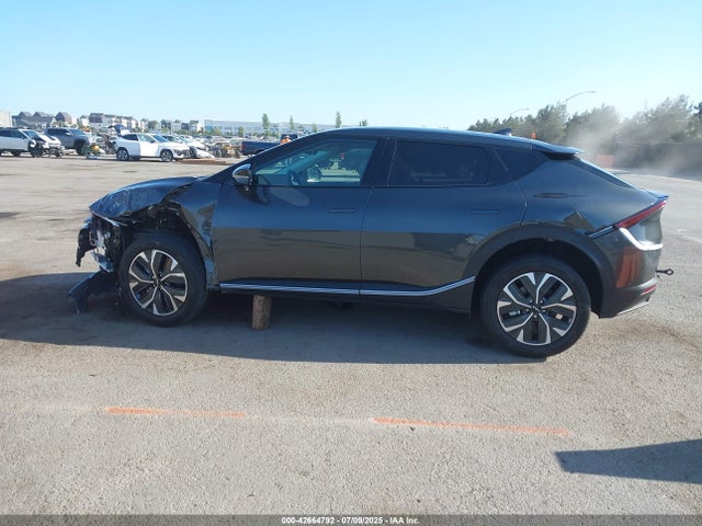 KIA 2023 2023 KNDC34LB1P5612830 Image 13