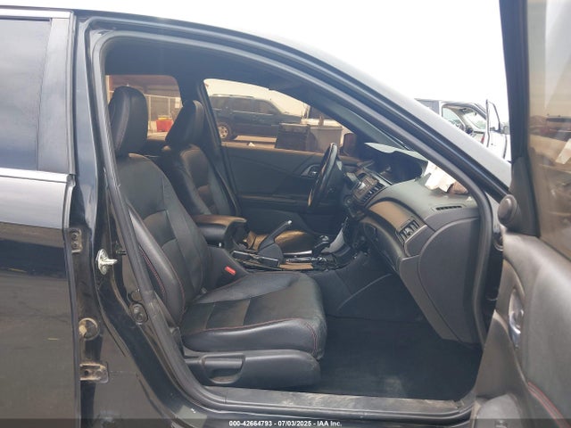 1HGCR2F16HA208602 Honda k24w1