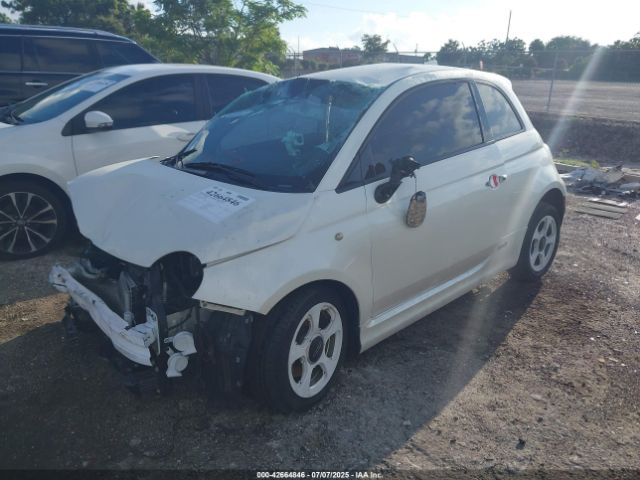 2015 FIAT 500E 3C3CFFGE1FT717765 Photo 1