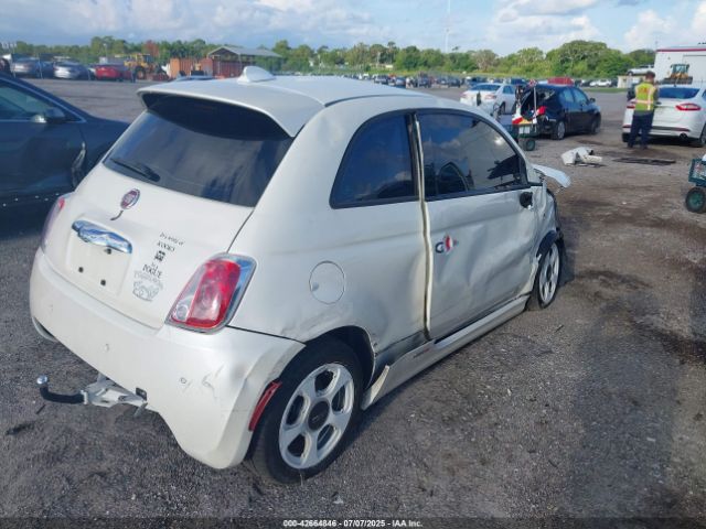 2015 FIAT 500E 3C3CFFGE1FT717765 Photo 3