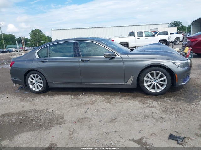 BMW 740I 2016 WBA7E2C56GG504523 Image 13