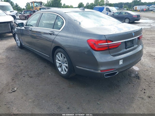 BMW 740I 2016 WBA7E2C56GG504523 Image 3
