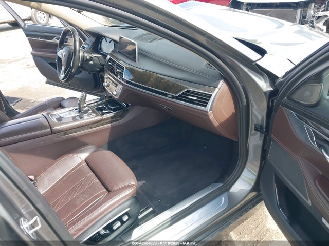 BMW 740I 2016 WBA7E2C56GG504523 Image 5