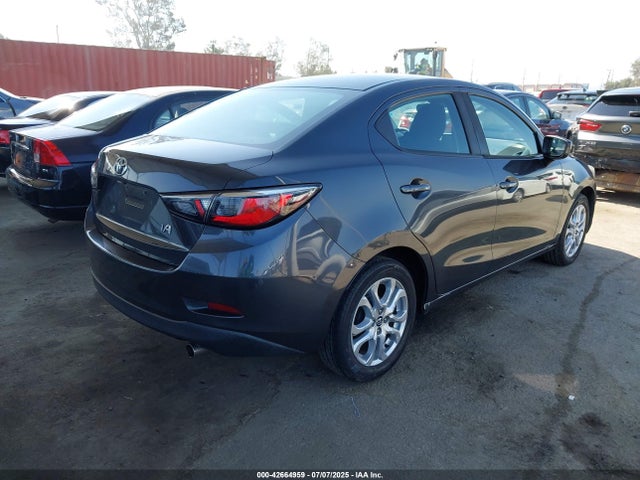 3MYDLBYV9HY164824 Toyota p5v