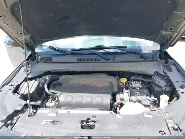 3C4NJDABXJT391141 Jeep 2018