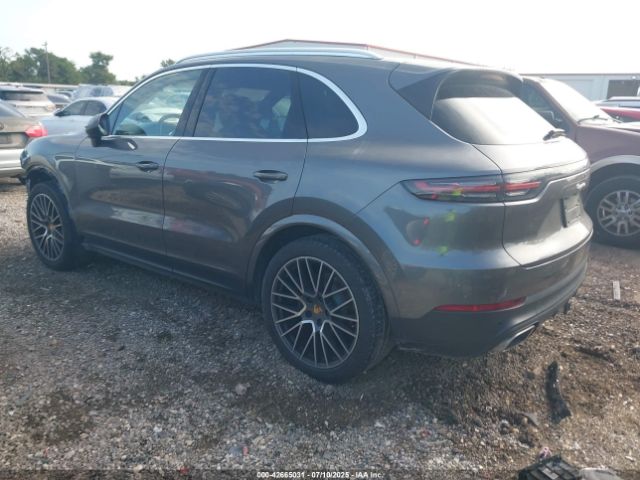 2019 PORSCHE CAYENNE WP1AA2AY4KDA17072 Photo 2