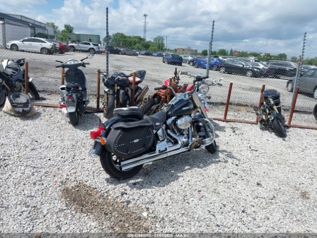 2004 HARLEY-DAVIDSON FLSTC 1HD1BJY104Y024273 Photo 3