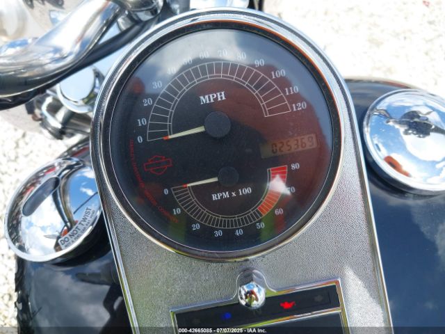 2004 HARLEY-DAVIDSON FLSTC 1HD1BJY104Y024273 Photo 6