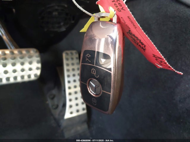 WDDWJ6EB3LF944578 Mercedes-Benz m276