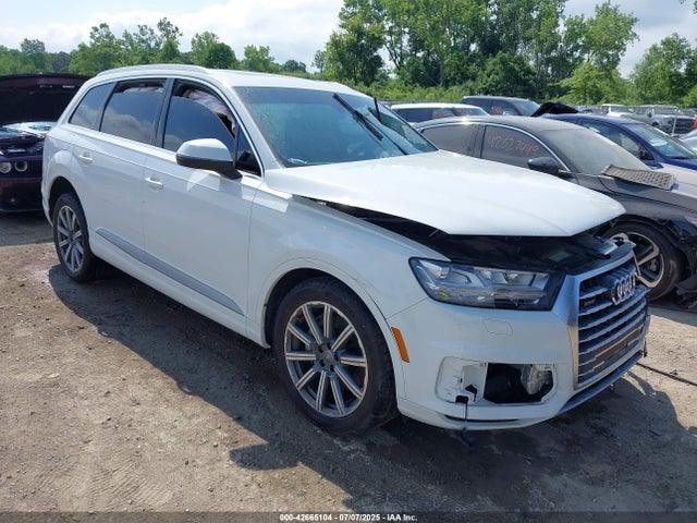 2019 AUDI Q7 WA1LHAF77KD046463 Photo 0