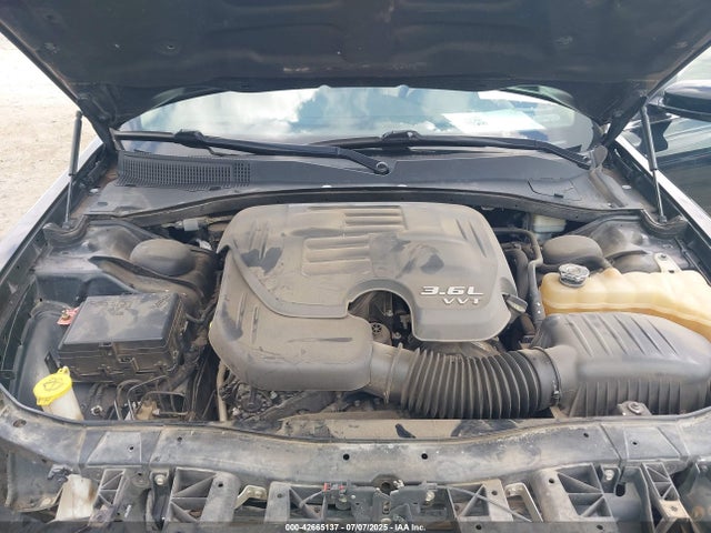 2C3CCAAG2EH124347 Chrysler 300
