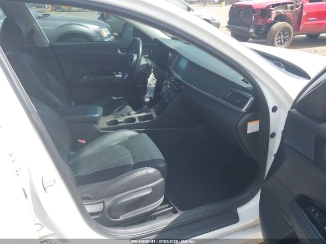 2017 KIA OPTIMA HYBRID KNAGU4LC9H5004740 Photo 4
