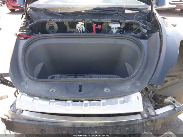 2023 TESLA MODEL Y 7SAYGDEE9PF906589 Photo 9