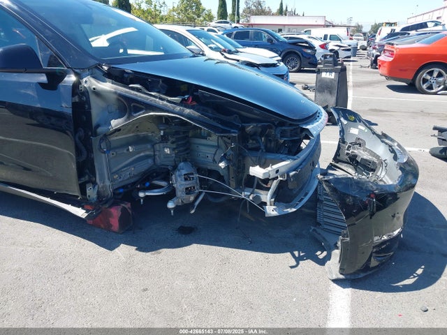 2023 TESLA MODEL Y 7SAYGDEE9PF906589 Photo 5