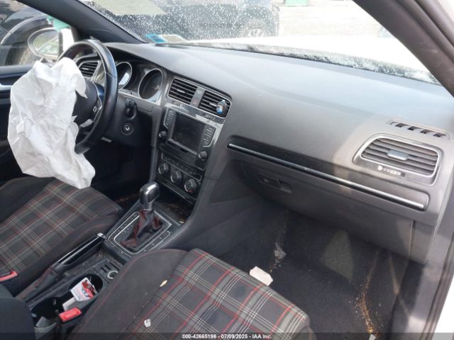 2016 VOLKSWAGEN GOLF GTI 3VW4T7AU3GM038801 Photo 4