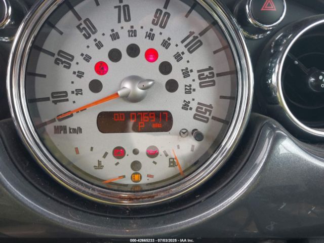 2007 MINI COOPER S WMWRH33597TL95200 Photo 6
