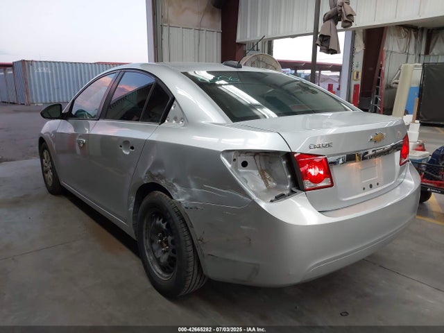 1G1PA5SH0F7166894 Chevrolet luw