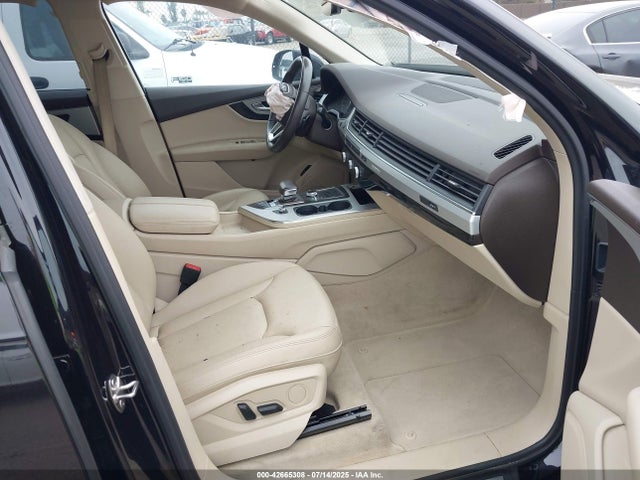 2019 AUDI Q7 WA1AHAF77KD026060 Photo 4