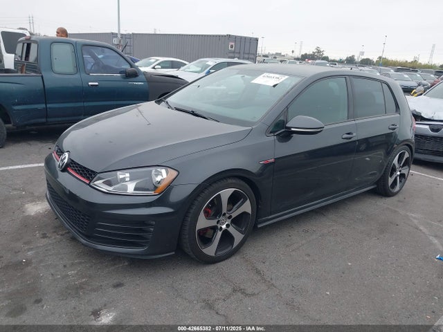Volkswagen 2.0 tsi 2017 3VW4T7AU5HM062129 Image 2