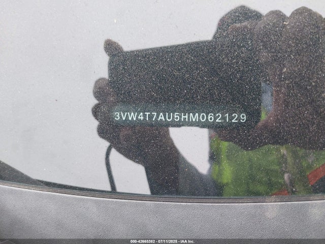 Volkswagen 2.0 tsi 2017 3VW4T7AU5HM062129 Image 9