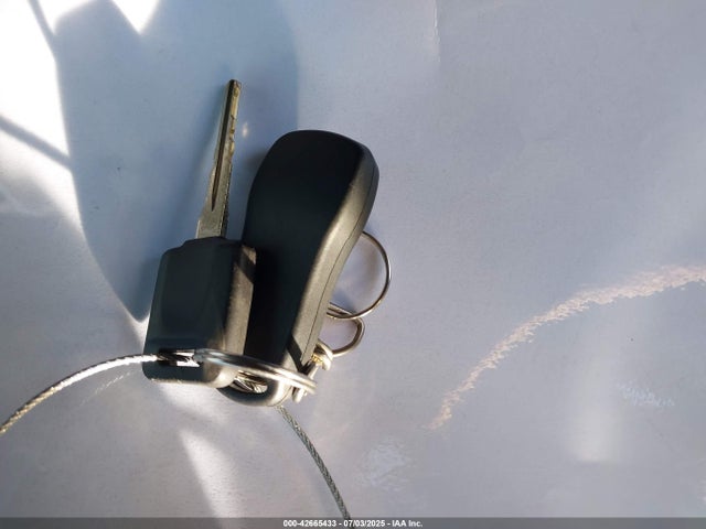3N1AB7AP9EY242028 Nissan 2014