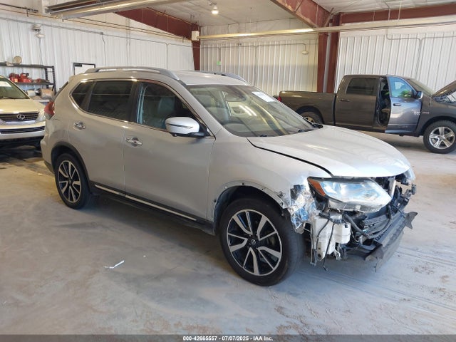 Nissan 2019 2019 5N1AT2MT5KC804741 Image 1