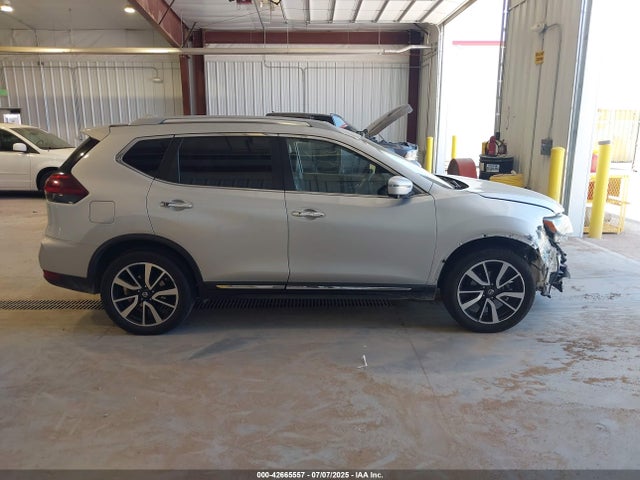 Nissan 2019 2019 5N1AT2MT5KC804741 Image 14