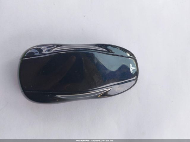 2017 TESLA MODEL S 5YJSA1E2XHF224671 Photo 10
