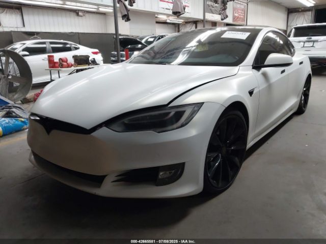 2017 TESLA MODEL S 5YJSA1E2XHF224671 Photo 1