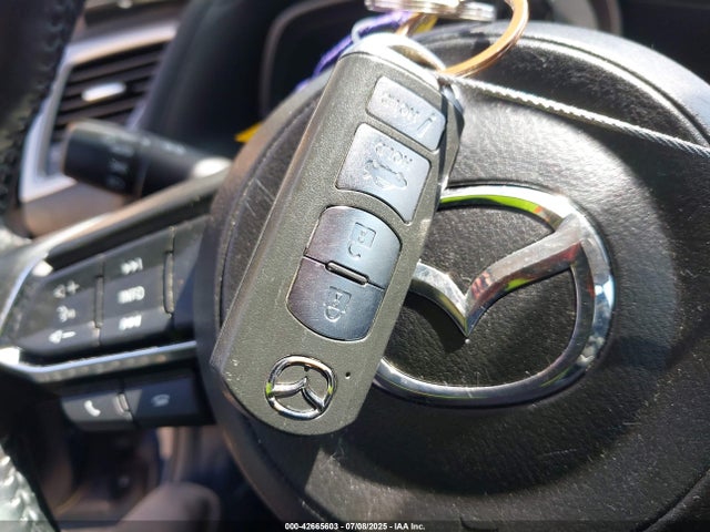 3MZBN1V31JM255495 Mazda py