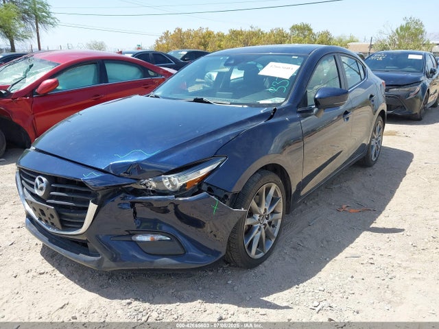 3MZBN1V31JM255495 Mazda py