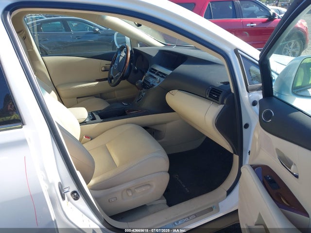 2T2BK1BA4FC305879 Lexus 2gr-fe