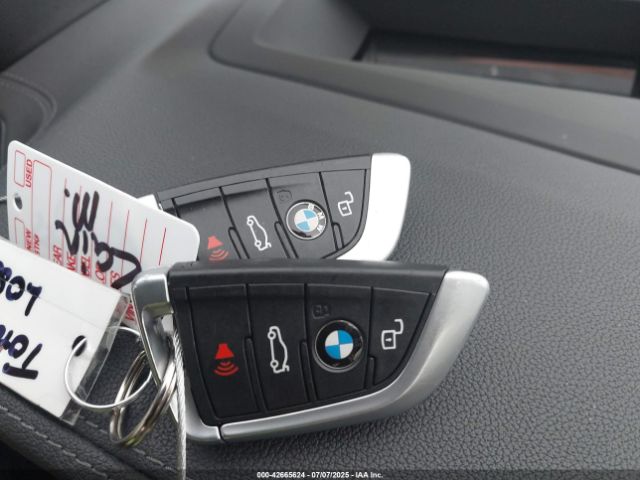 2021 BMW X3 M 5YMTS0C05M9F22797 Photo 10