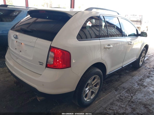 Ford 2014 2014 2FMDK4JC6EBA89411 Image 4