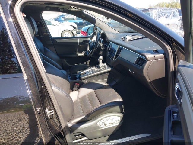 Porsche Macan 2017 WP1AF2A58HLB61441 Image 5