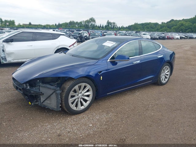 Tesla 3 phase a/c induction (dual motor) 2016 5YJSA1E24GF160562 Image 2