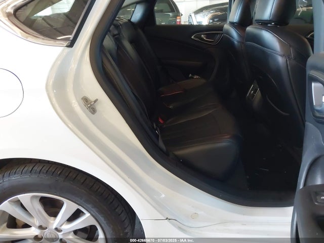 Chrysler 200 2016 1C3CCCAG2GN189608 Image 8
