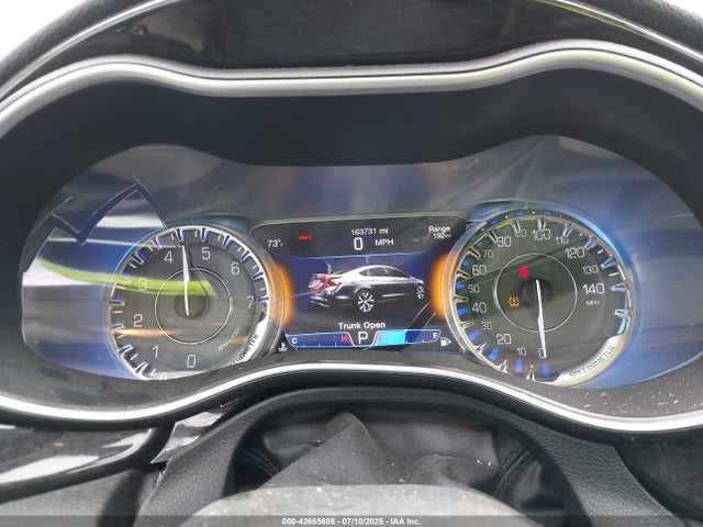 1C3CCCCG6FN668870 Chrysler 200