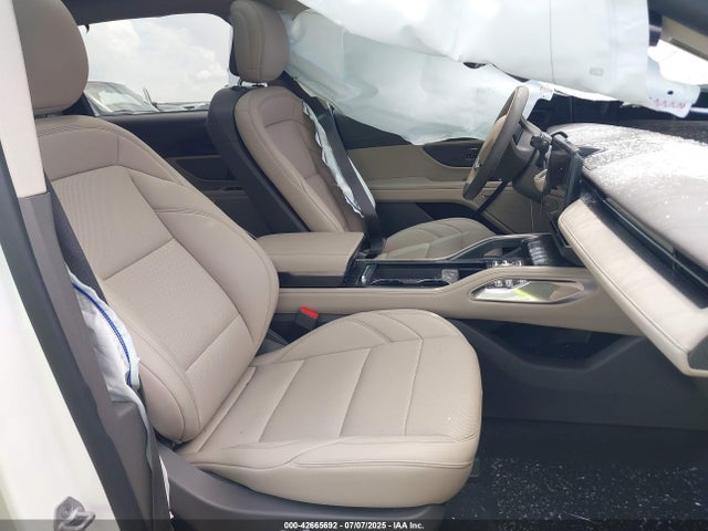 5LMPJ8J43SJ935367 Lincoln gtdi b