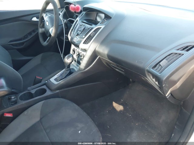 1FADP3F24EL249260 Ford 2014