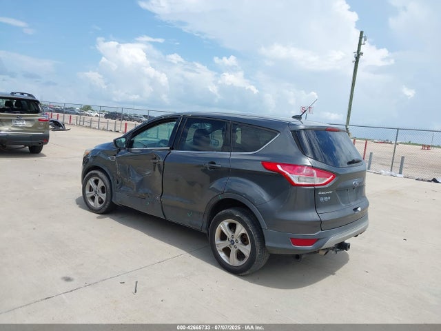 1FMCU9GX8GUB27795 Ford 2016