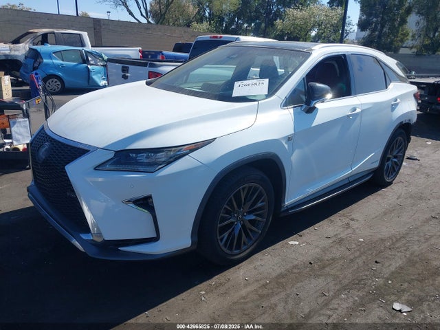 2T2BGMCA3GC007519 Lexus 2016