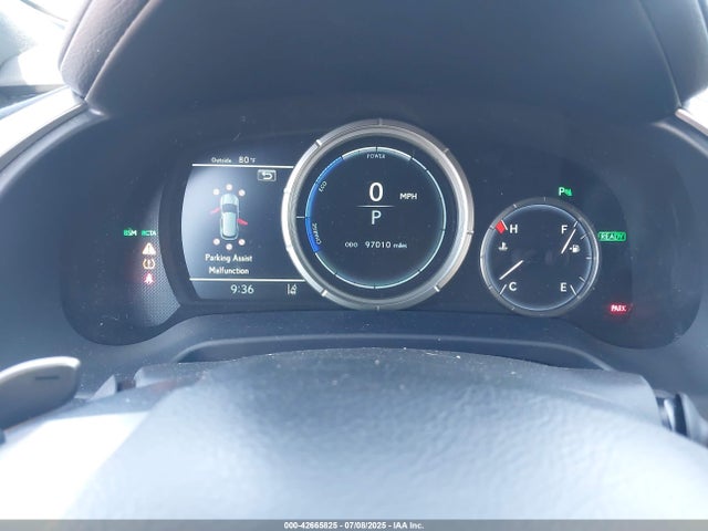 2T2BGMCA3GC007519 Lexus 2016
