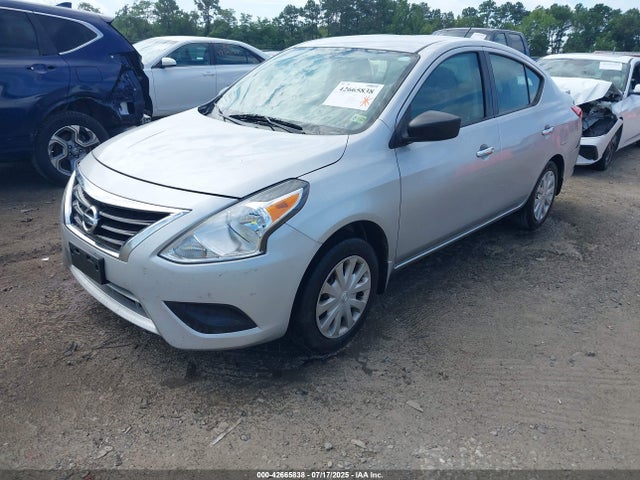 3N1CN7AP1JL883889 Nissan 2018
