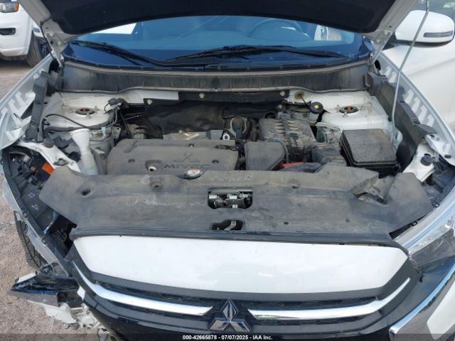 2018 MITSUBISHI OUTLANDER SPORT JA4AR4AW0JU010777 Photo 9