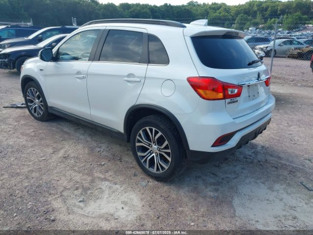 2018 MITSUBISHI OUTLANDER SPORT JA4AR4AW0JU010777 Photo 2