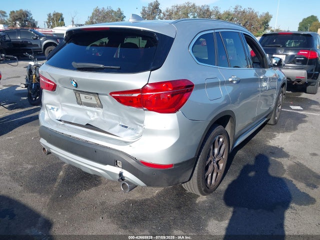 WBXJG7C0XL3L39052 BMW X1