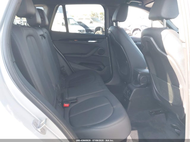 WBXJG7C0XL3L39052 BMW X1