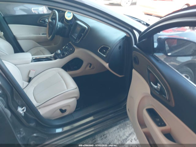 Chrysler 2015 2015 1C3CCCEG8FN678409 Image 5
