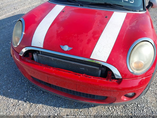 2008 MINI COOPER WMWMF33538TU66036 Photo 9